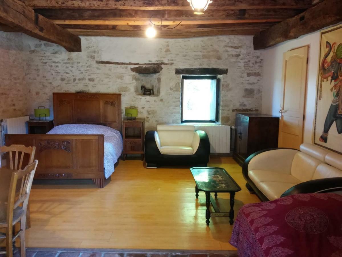 Studio Dans Un Cadre Champetre Moiry Εξωτερικό φωτογραφία